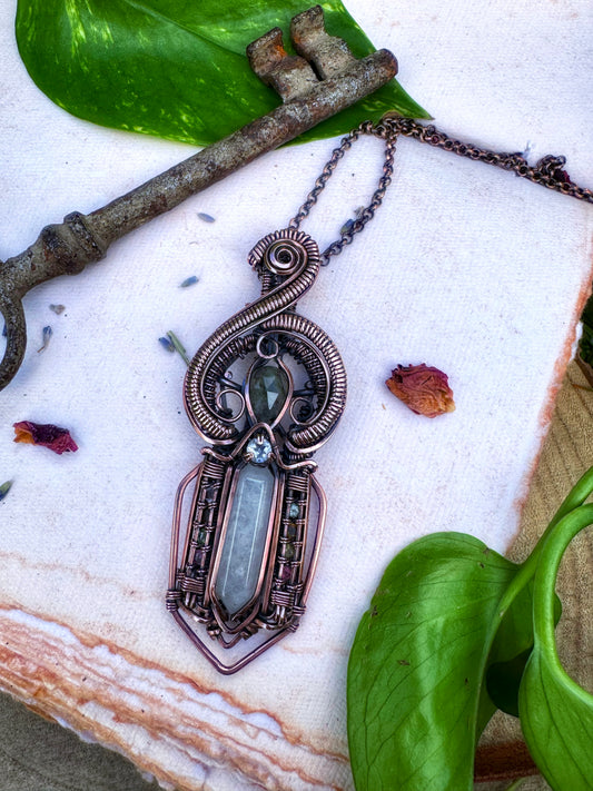 Celeste - quartz point