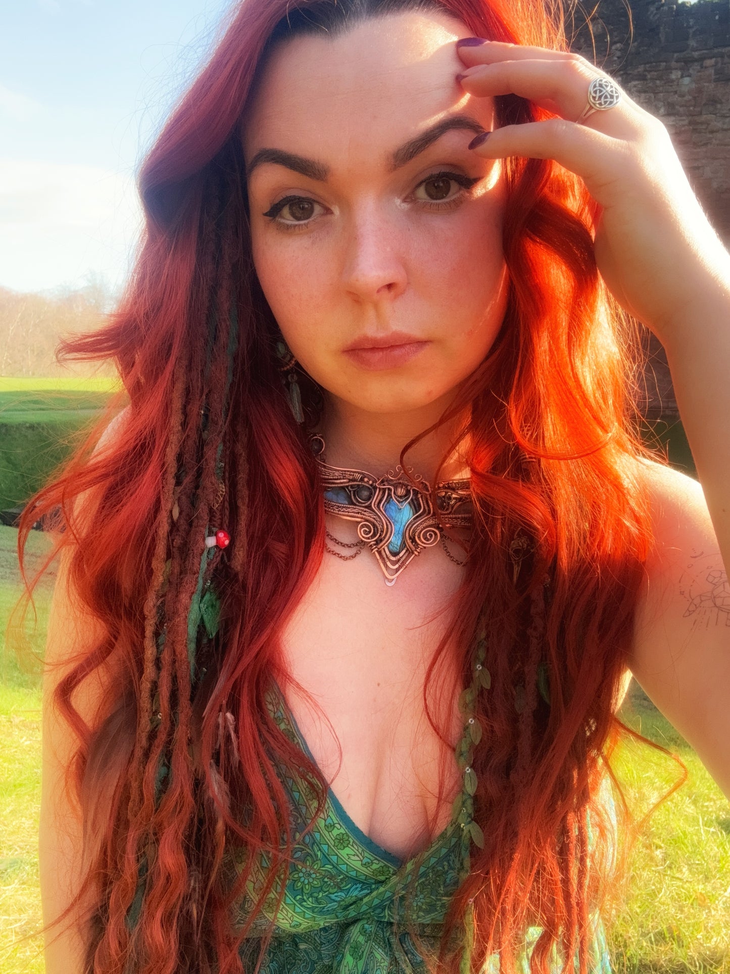 Elida - Labradorite Statement amulet
